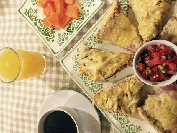 desayuno, molletes sencillos